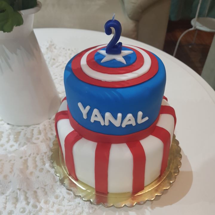 Two Tiers Captain America Vanilla Cake