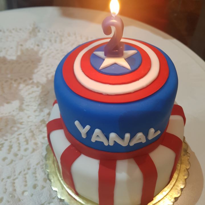 Two Tiers Captain America Vanilla Cake